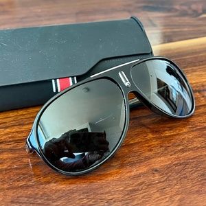 LIKE NEW Carrera 130 Hot Aviator Polarized Sunglasses by Safilo - with Case